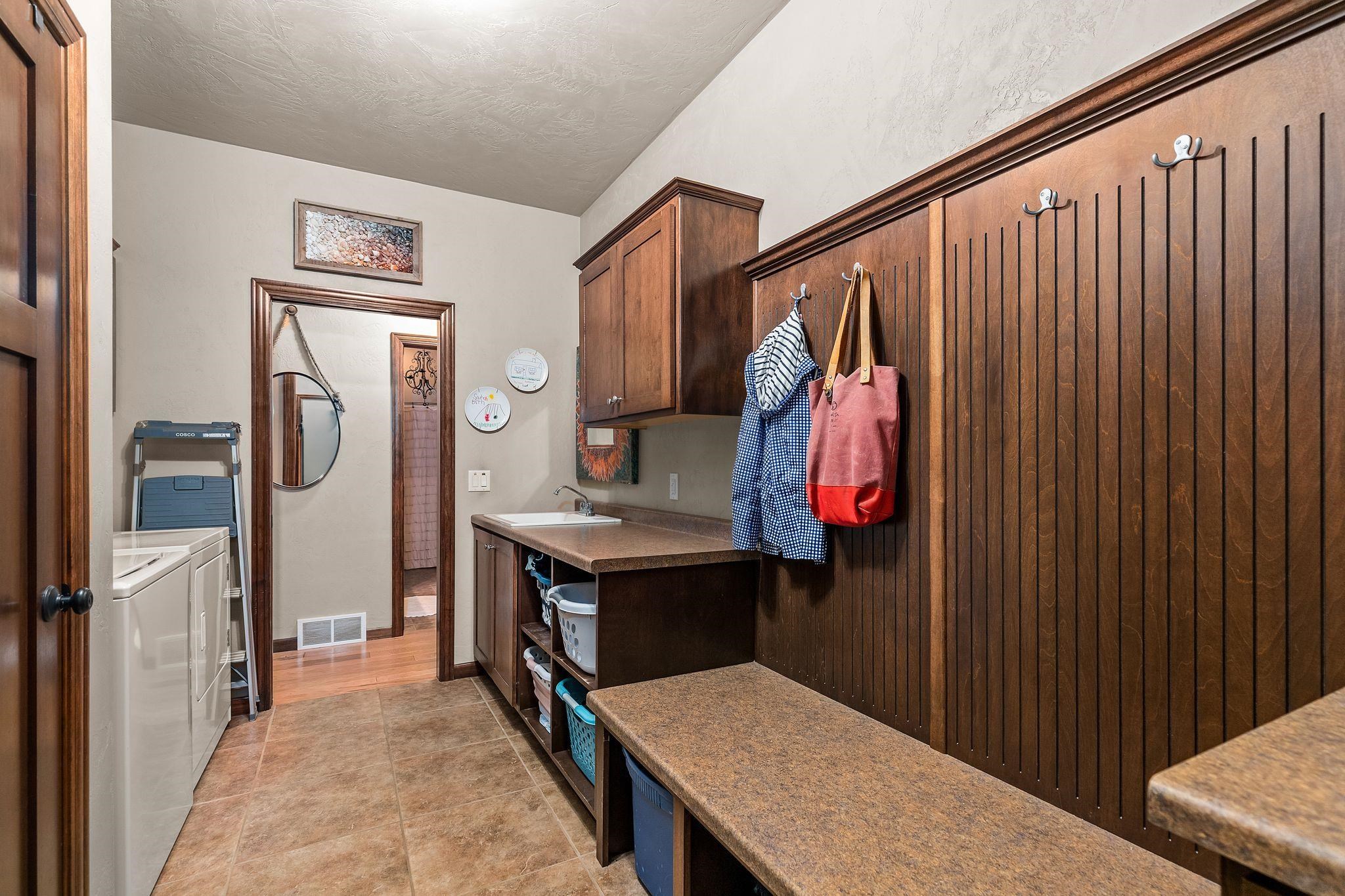 N9050 Spring Valley Road Menasha, WI 54952 - Photo 17 of 42