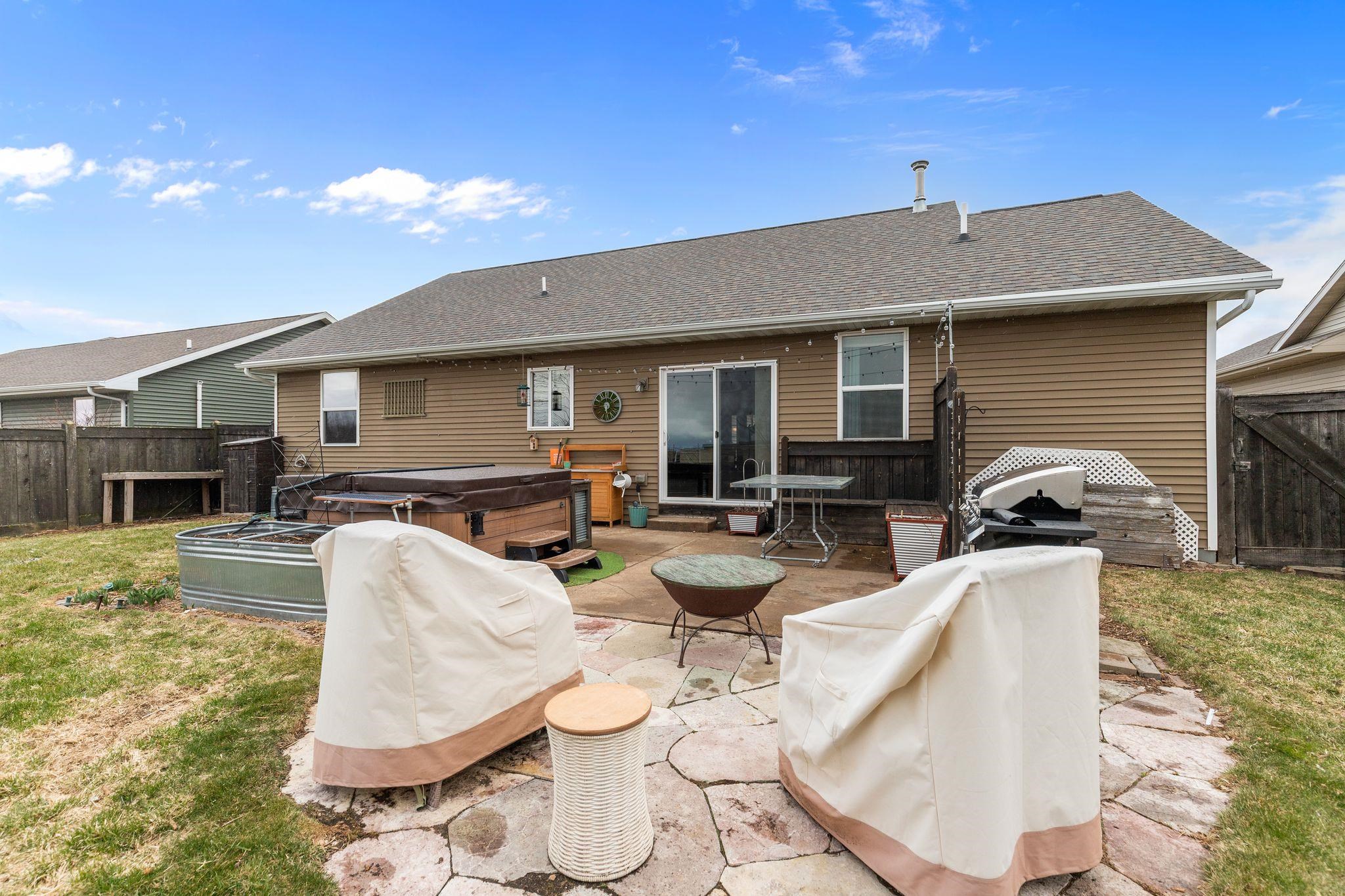 N9050 Spring Valley Road Menasha, WI 54952 - Photo 39 of 42