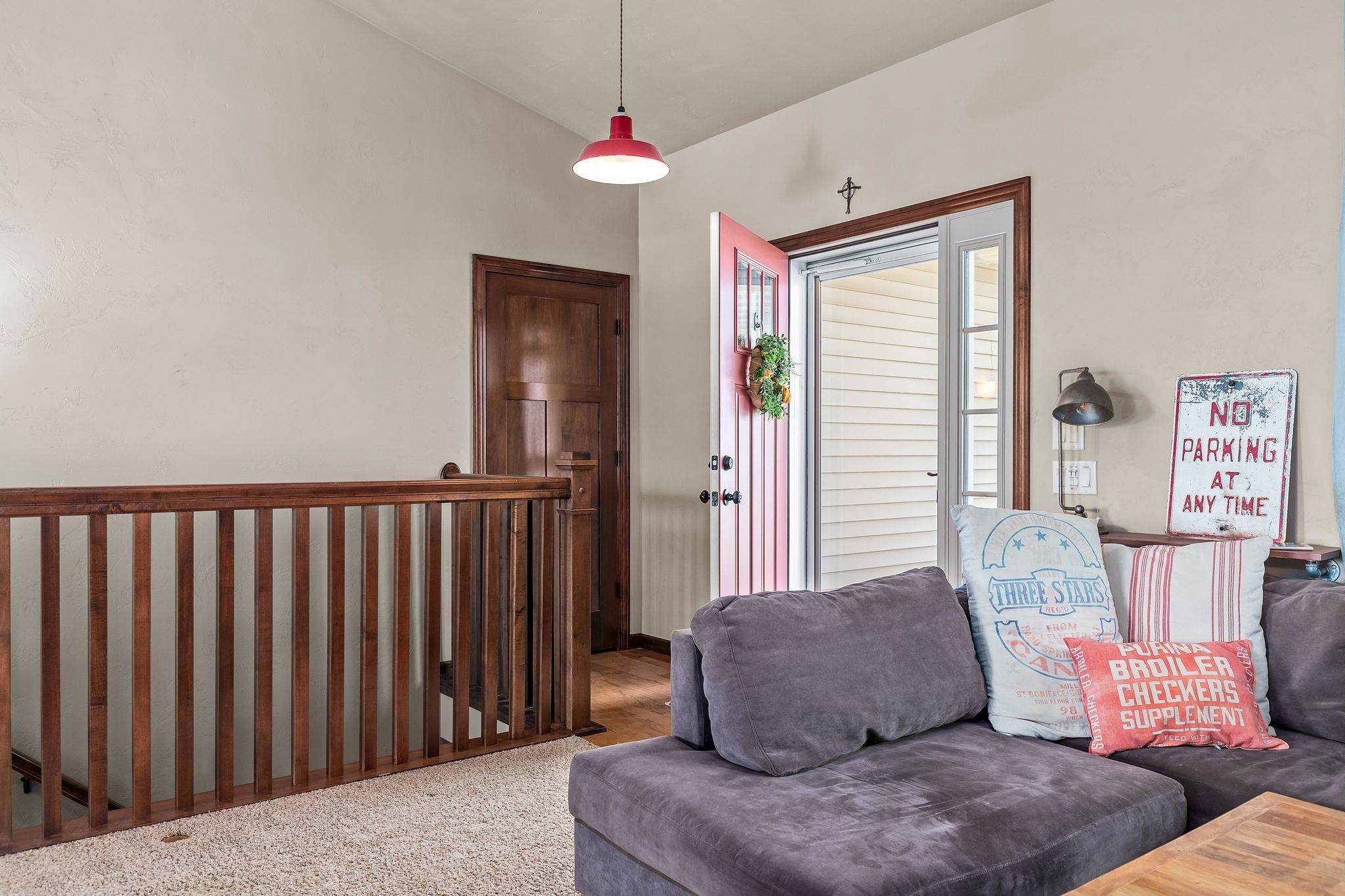 N9050 Spring Valley Road Menasha, WI 54952 - Photo 10 of 42