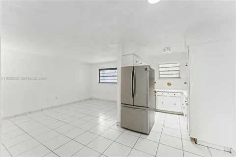 $200,000 | 2496 Southwest 17th Avenue, Unit 5306, Miami, FL 33145