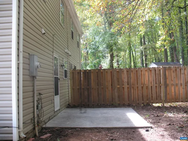 $2,000 | 270 Albert Court, Charlottesville, VA 22901