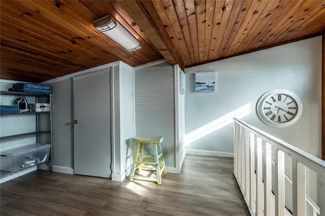 $280,000 | 938 East Lakeside Drive, Corpus Christi, TX 78418