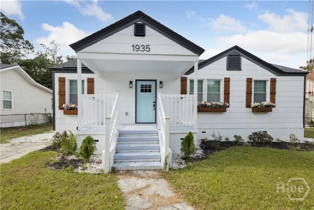 $2,175 | 1935 Causton Bluff Road, Savannah, GA 31404