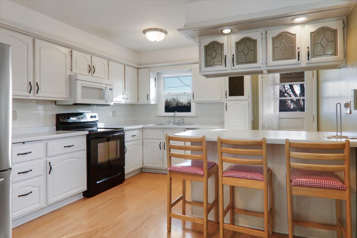 201 South Main Street Le Roy, IL 61752 - Photo 11 of 30