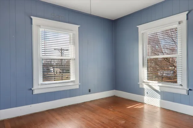 $215,000 | 201 South Main Street, Le Roy, IL 61752