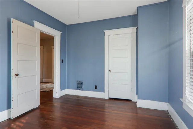 $215,000 | 201 South Main Street, Le Roy, IL 61752