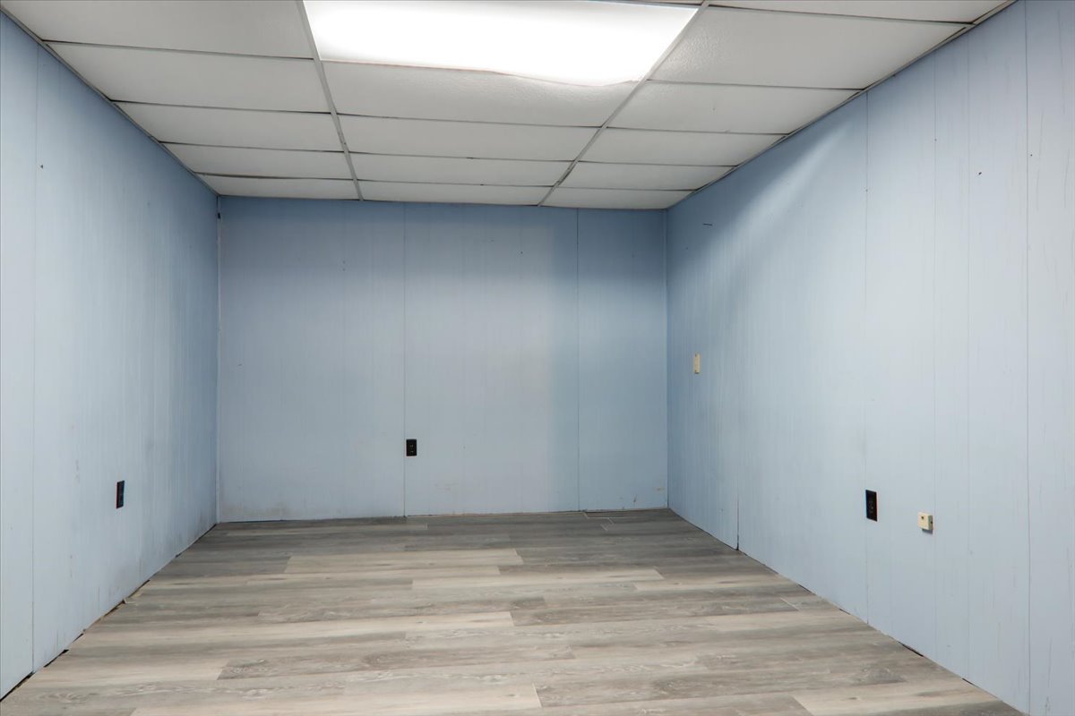 201 South Main Street Le Roy, IL 61752 - Photo 29 of 30