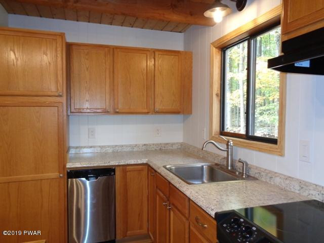 195 Fawn Road Lake Ariel, PA 18436 - Photo 17 of 37