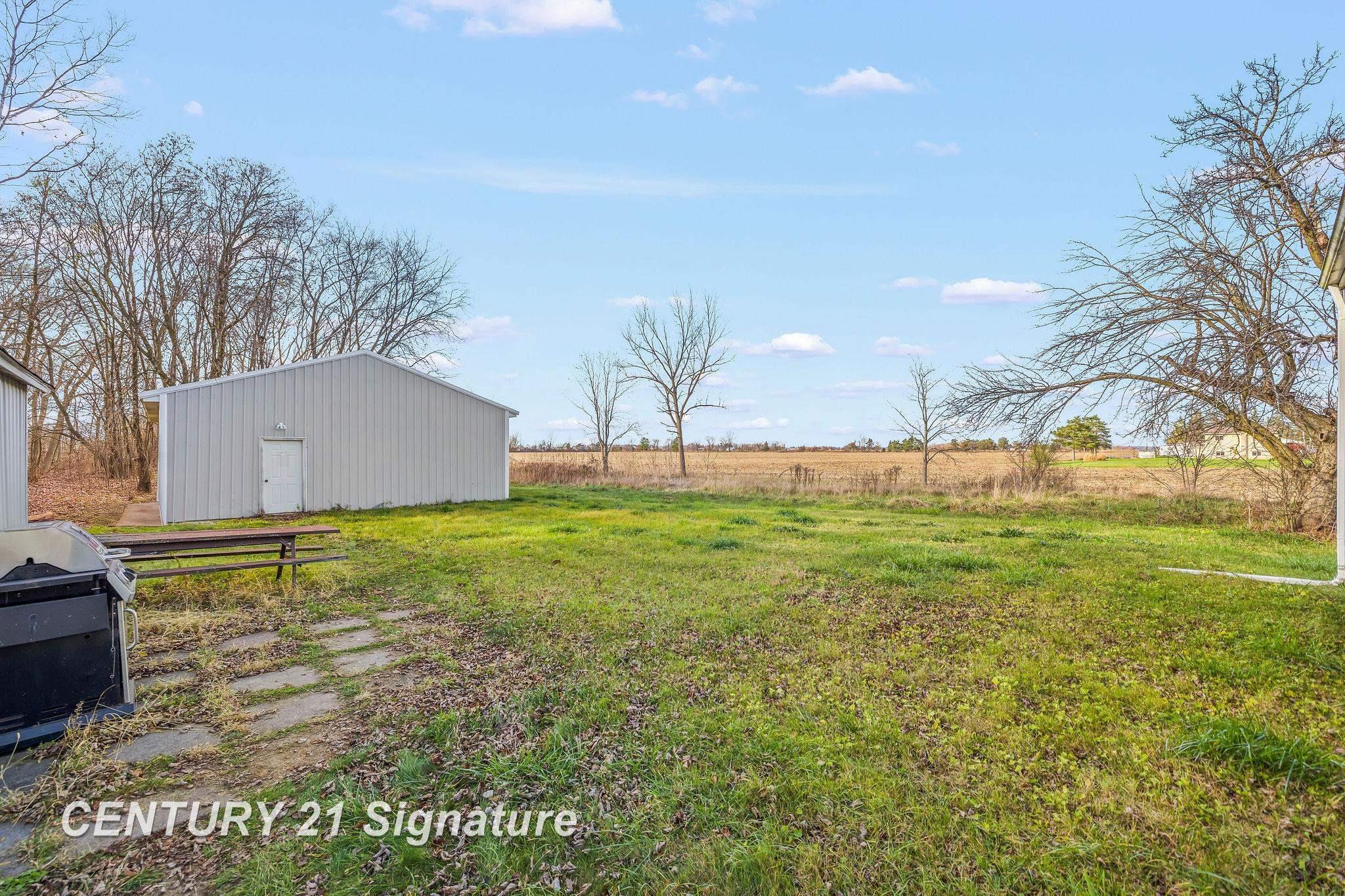 2378 South Garfield Road Auburn, MI 48611 - Photo 2 of 25 Peaceful Setting!