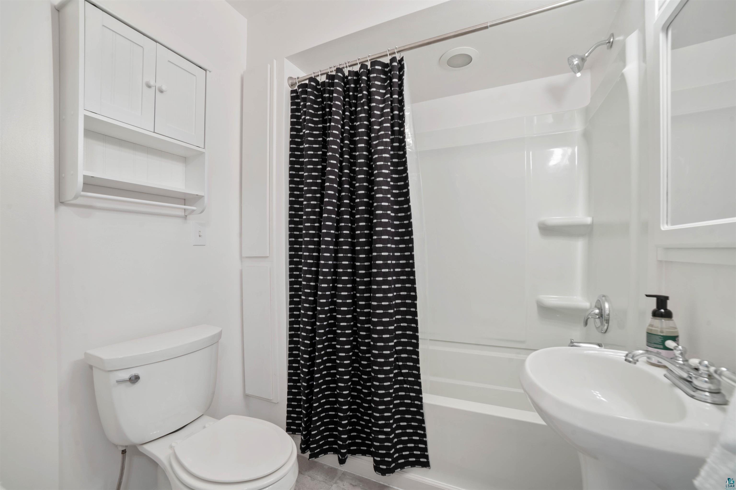 710 East 5th Street Superior, WI 54880 - Photo 26 of 36