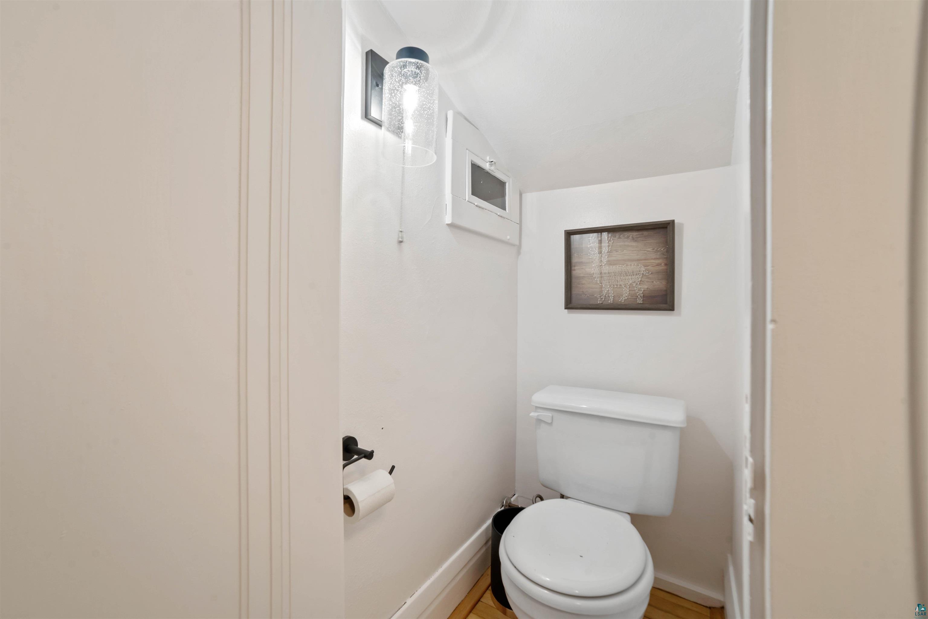 710 East 5th Street Superior, WI 54880 - Photo 28 of 36
