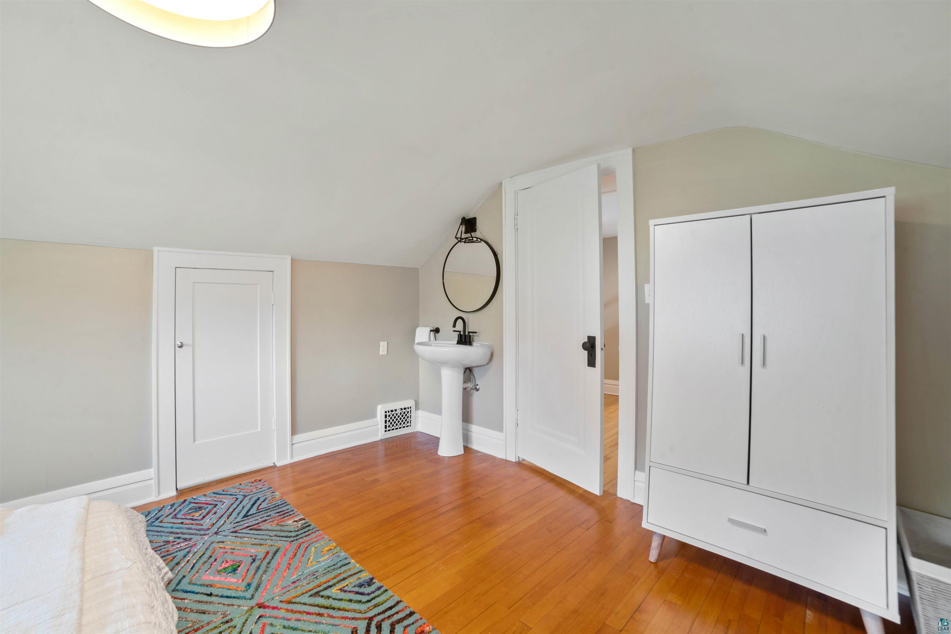 710 East 5th Street Superior, WI 54880 - Photo 29 of 36