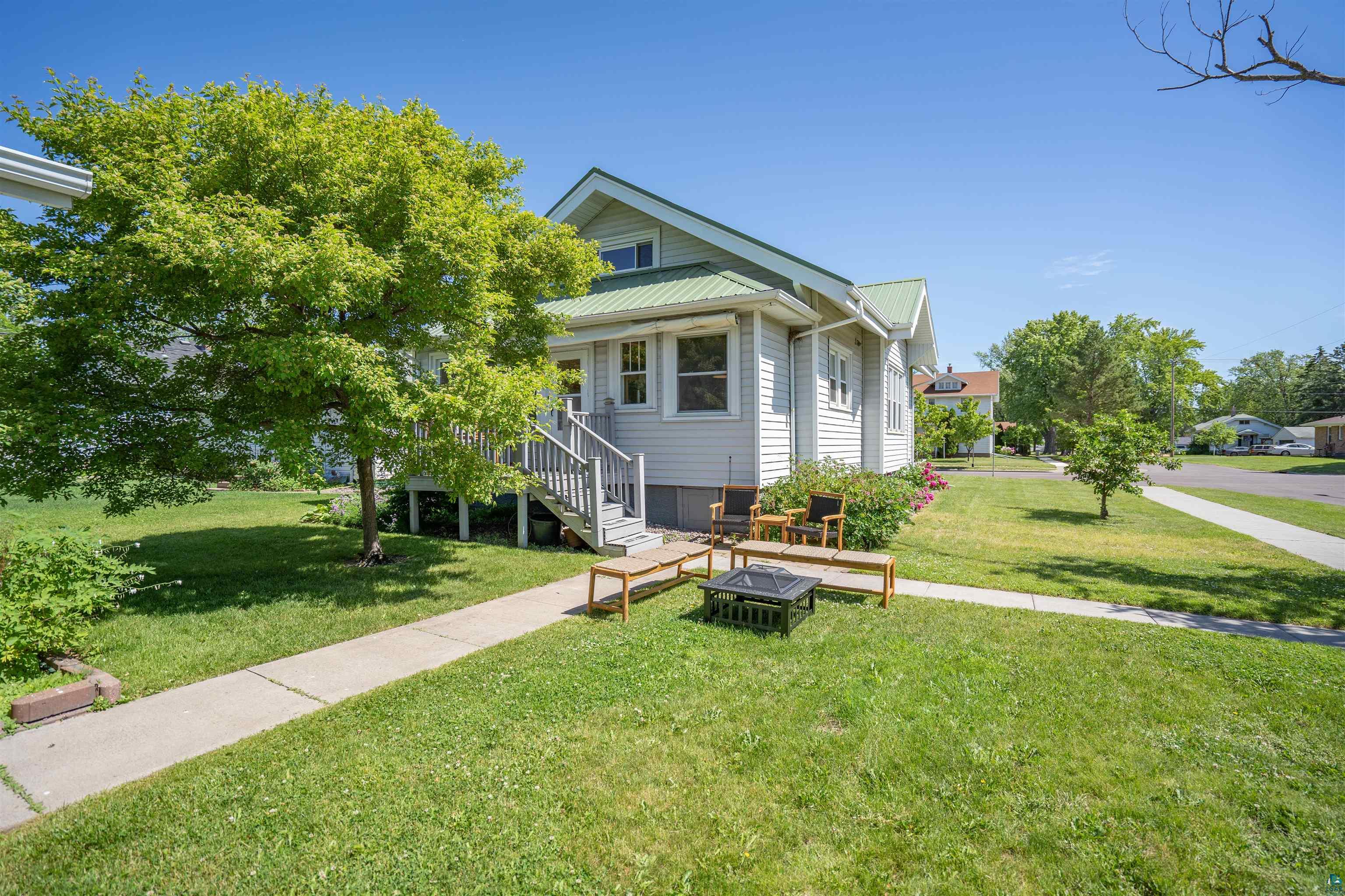 710 East 5th Street Superior, WI 54880 - Photo 3 of 36
