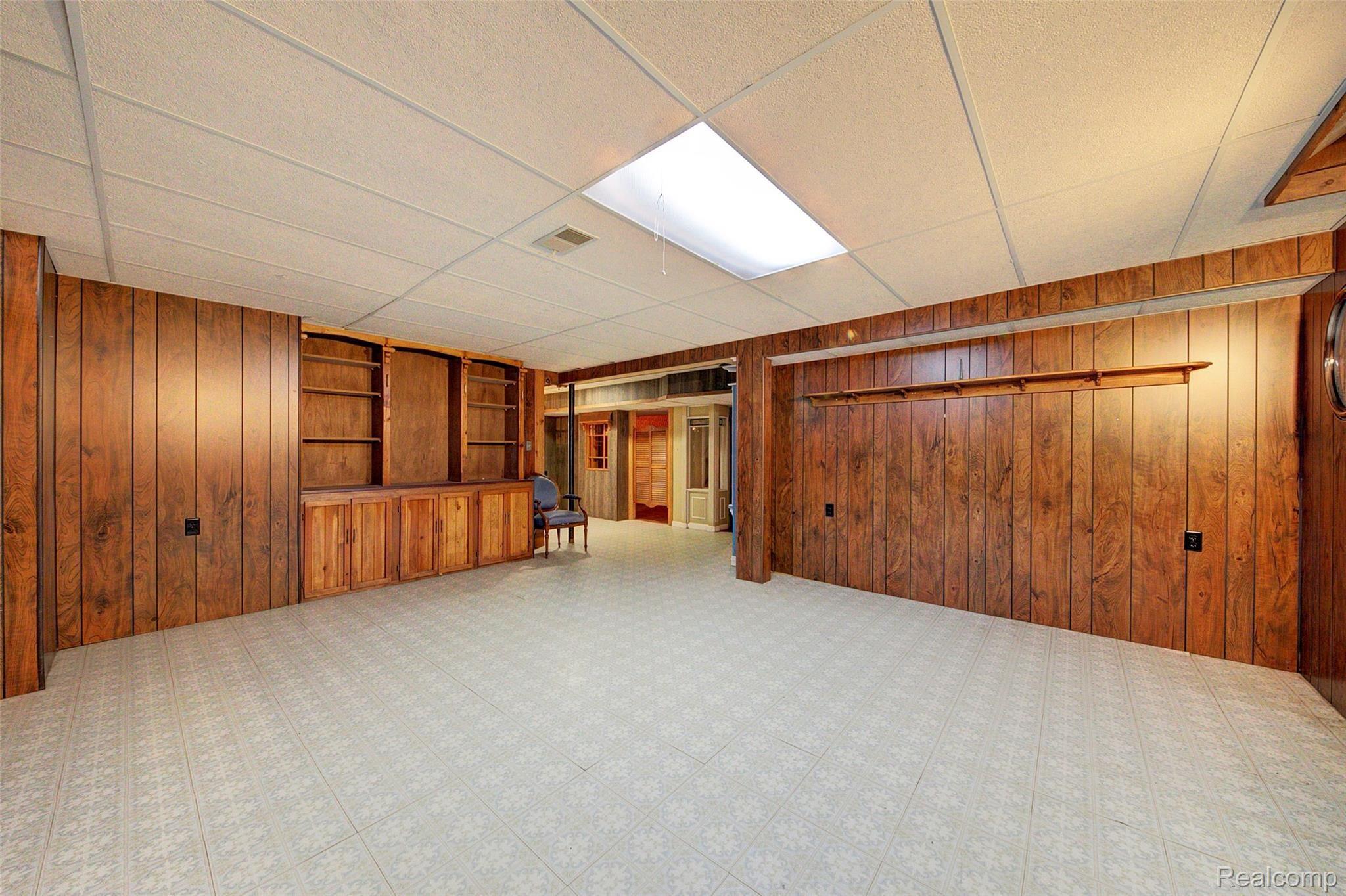 3292 Napier Road Canton, MI 48187 - Photo 42 of 80 4H8A9561_2_3.jpg