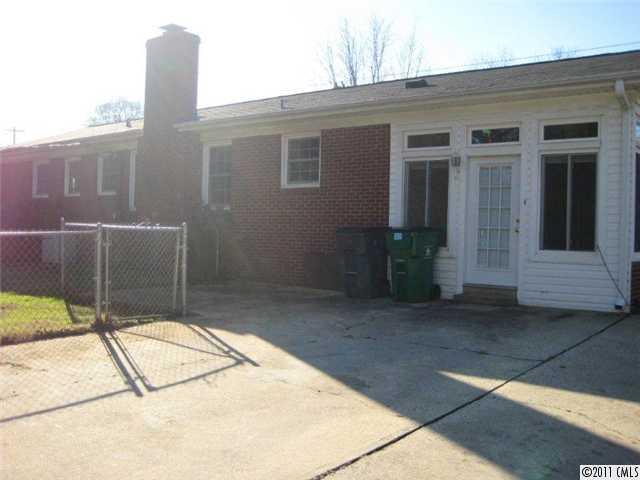 3125 Sunset Road Charlotte, NC 28216 - Photo 2 of 14 Gallery Image 2