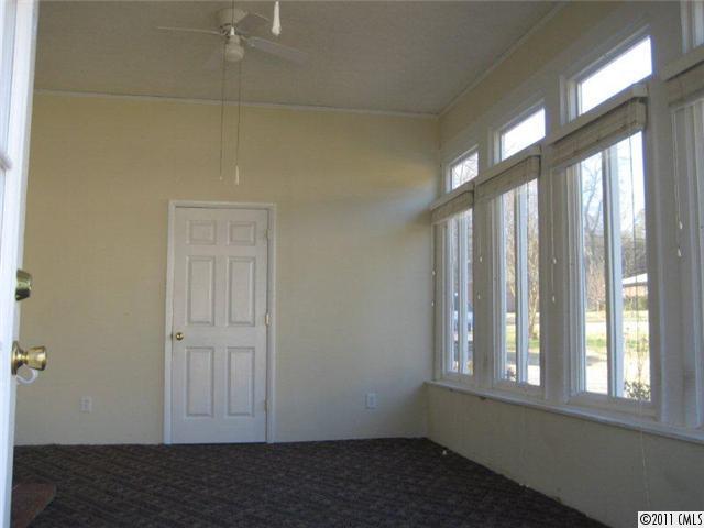 3125 Sunset Road Charlotte, NC 28216 - Photo 10 of 14 Gallery Image 10