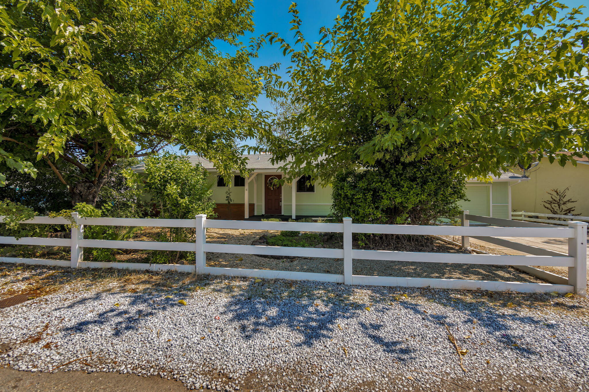 2739 Irwin Road Redding, CA 96002 - Photo 37 of 37 35-web-or-mls-HV7A1935