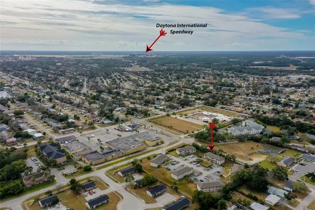 an aerial view of multiple house