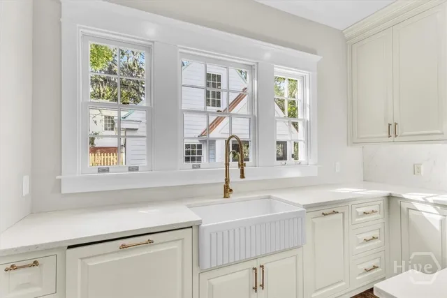 $2,598,250 | 317 East 45th Street, Savannah, GA 31405