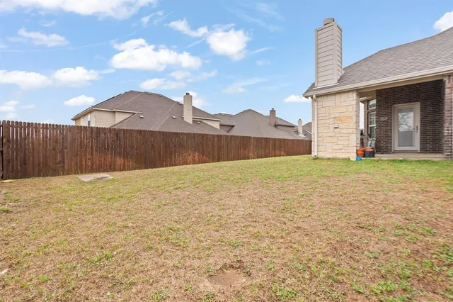$449,999 | 466 Rockaway Drive, Midlothian, TX 76065