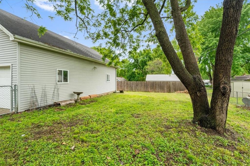 701 Southwest 16 Street Blue Springs, MO 64015 - Photo 25 of 32