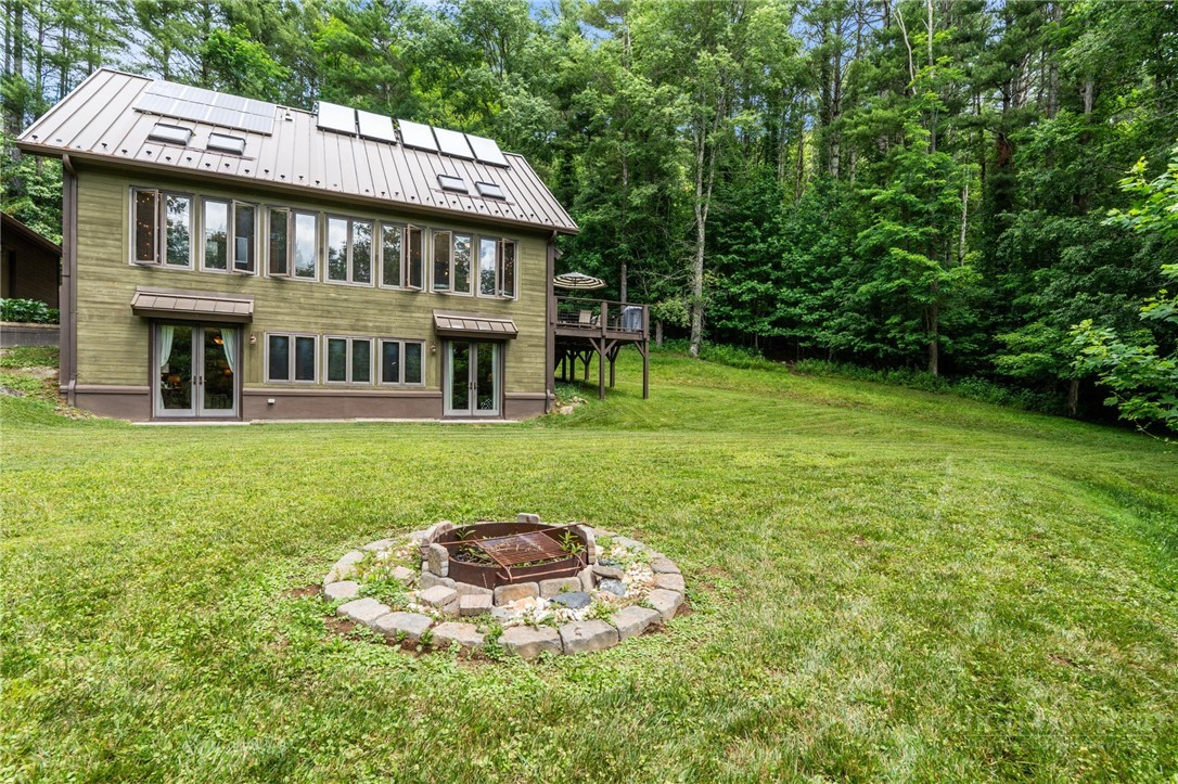 316 Sally Street Boone, NC 28607 - Photo 12 of 50