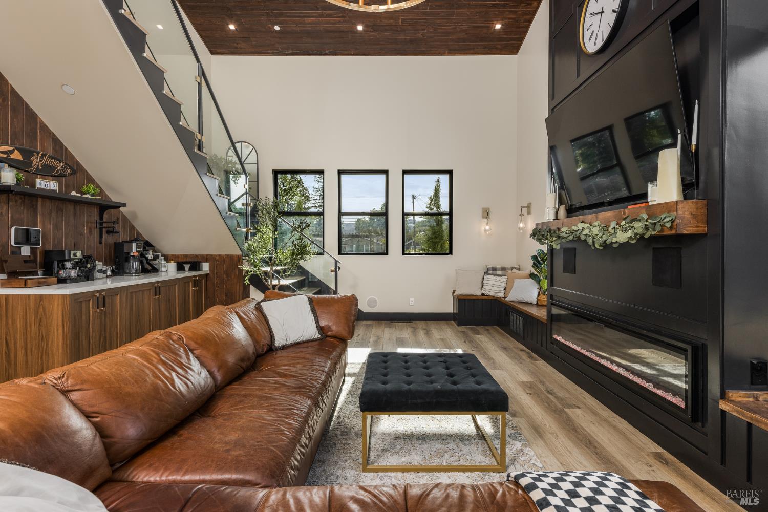18015 Riverside Drive Sonoma, CA 95476 - Photo 12 of 43