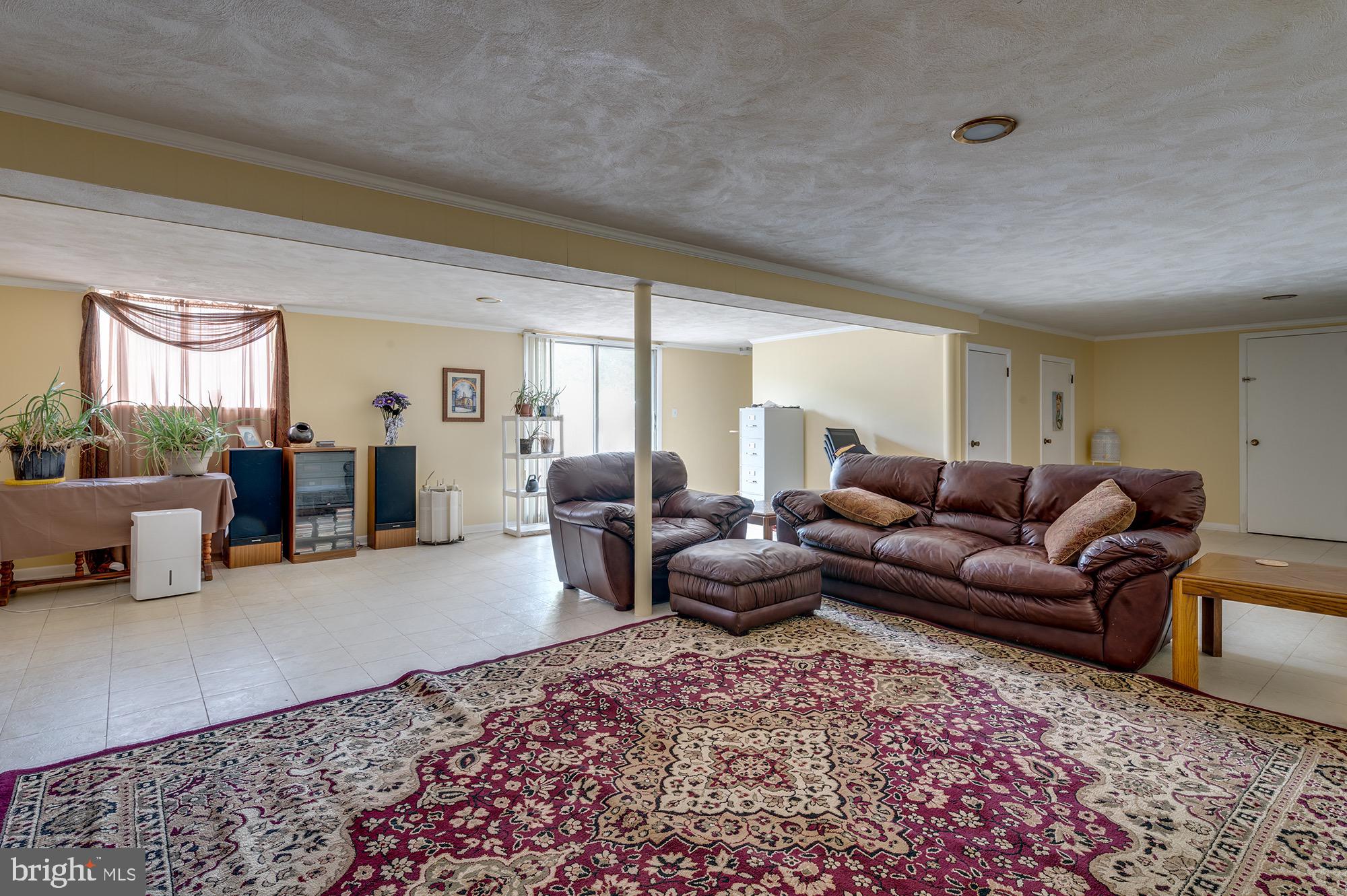 4505 Ridge Road Baltimore, MD 21236 - Photo 22 of 38 Gallery Image 22