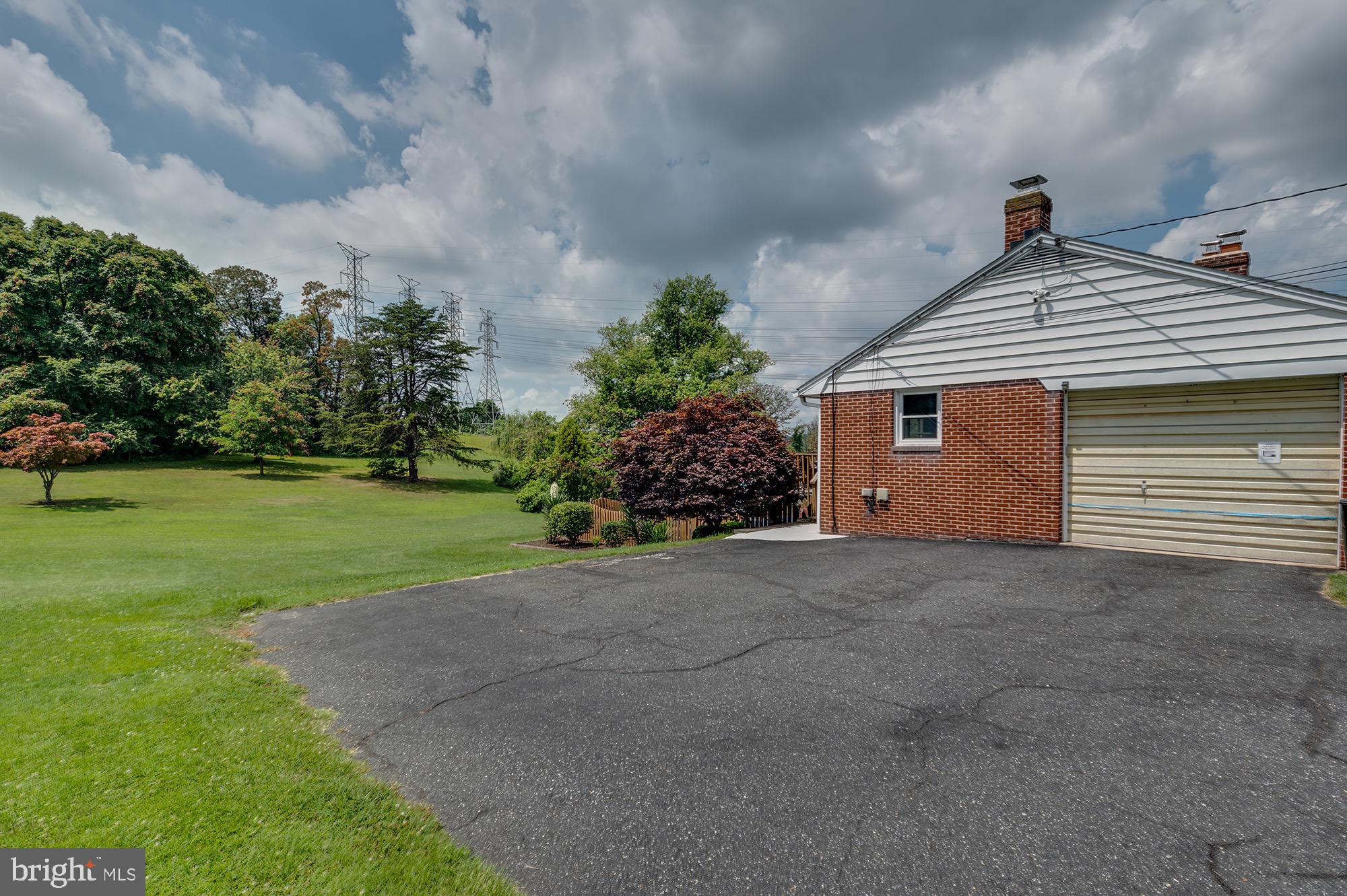 4505 Ridge Road Baltimore, MD 21236 - Photo 35 of 38 Gallery Image 35