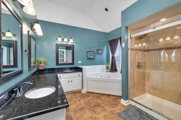 $540,000 | 208 Santos Avenue, Minooka, IL 60447