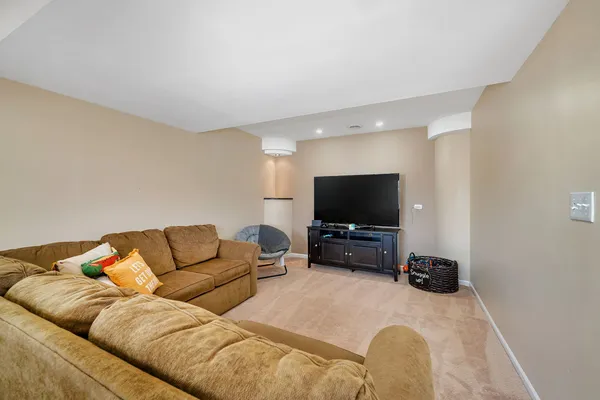 $540,000 | 208 Santos Avenue, Minooka, IL 60447