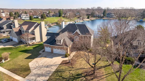 $540,000 | 208 Santos Avenue, Minooka, IL 60447
