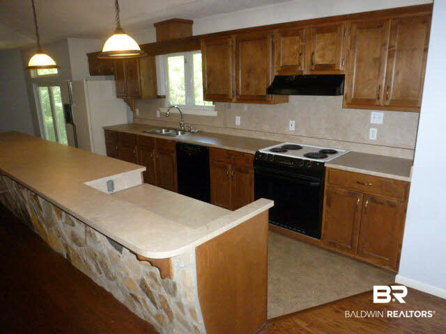 9660 Gayfer Rd Extension Fairhope, AL 36532 - Photo 10 of 38 ADDITONAL BEDROOM