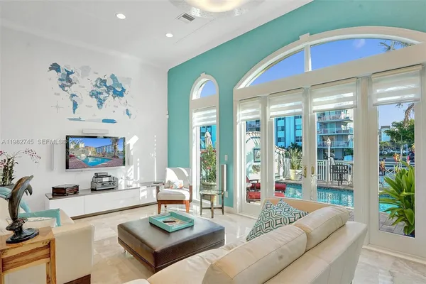$10,500 | 3942 Northeast 171 Street, Unit 4A, North Miami Beach, FL 33160
