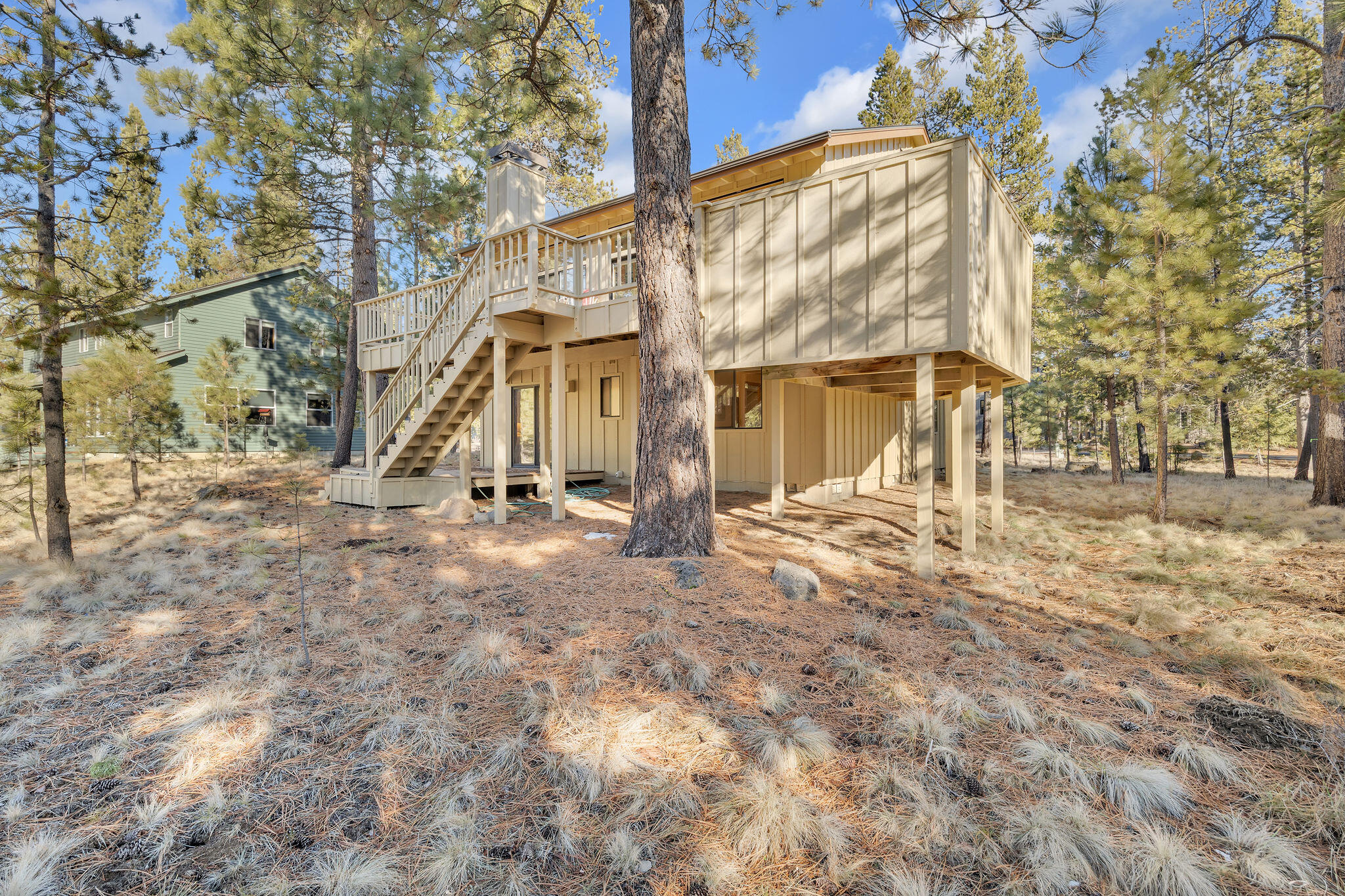 58035 Kinglet Road, Unit 16 Bend, OR 97707 - Photo 52 of 53