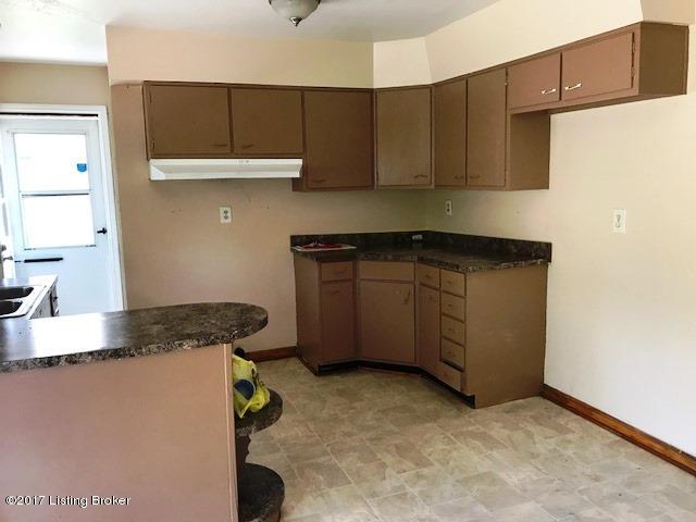 7007 Shepherdsville Road Louisville, KY 40219 - Photo 8 of 29 Eat-In Kitchen 2