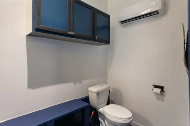 $645,000 | 325 Valley Oak Drive, Belton, SC 29627