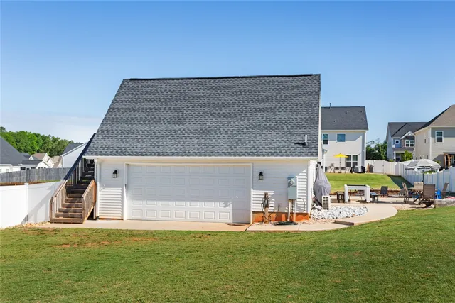 $645,000 | 325 Valley Oak Drive, Belton, SC 29627