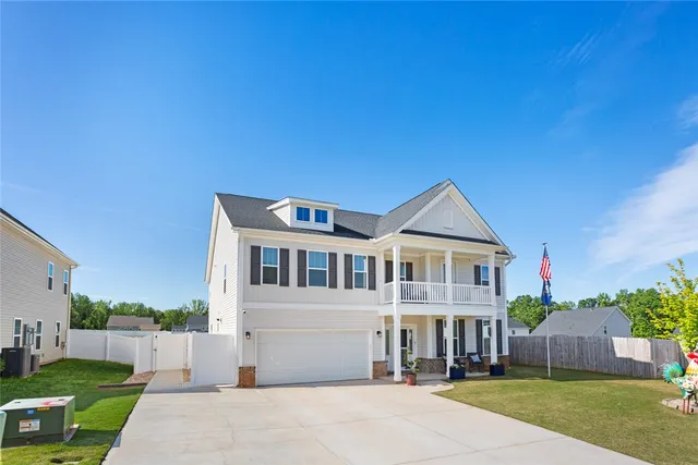 $645,000 | 325 Valley Oak Drive, Belton, SC 29627