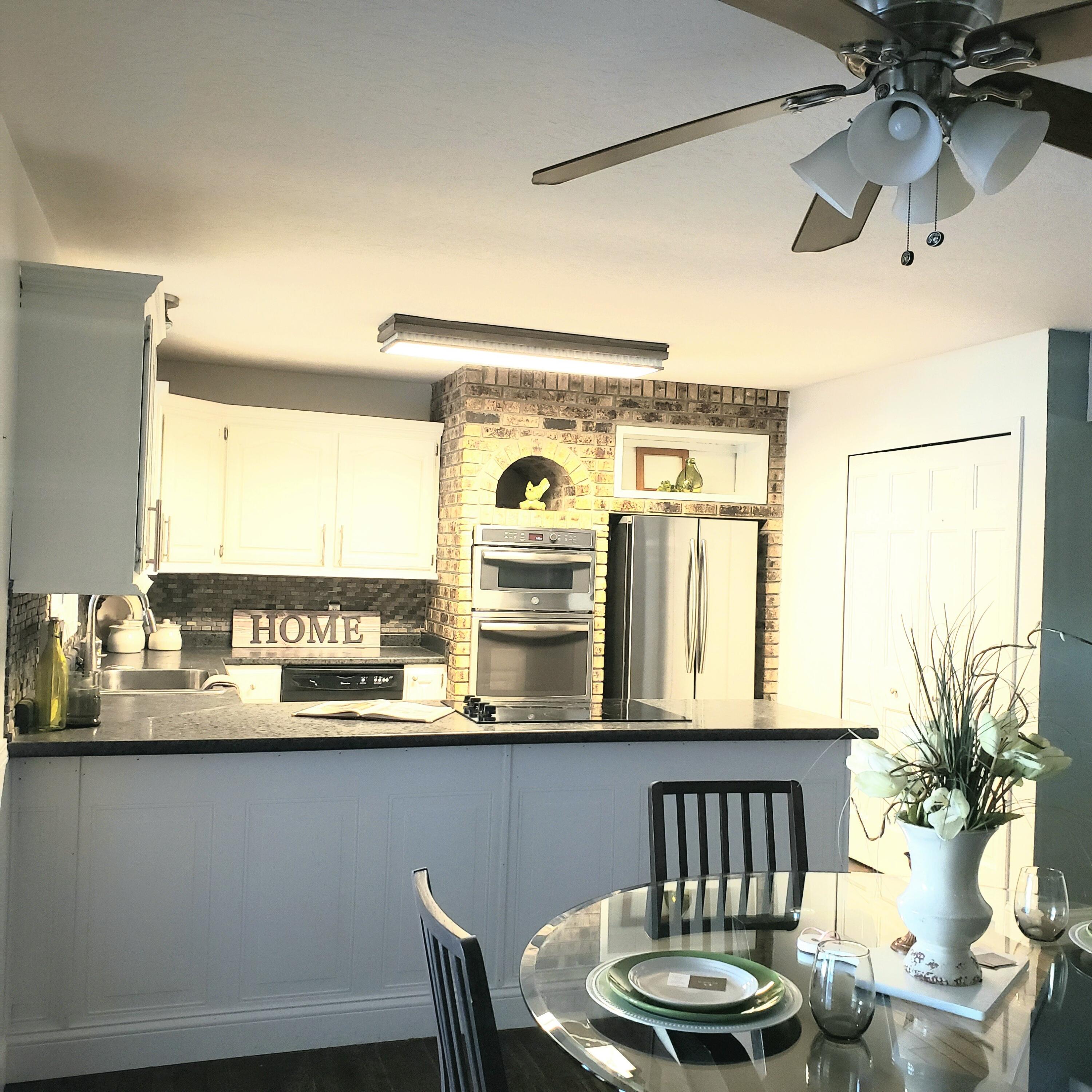5315 Lethbridge Road Grand Blanc, MI 48439 - Photo 12 of 40 Dining Room