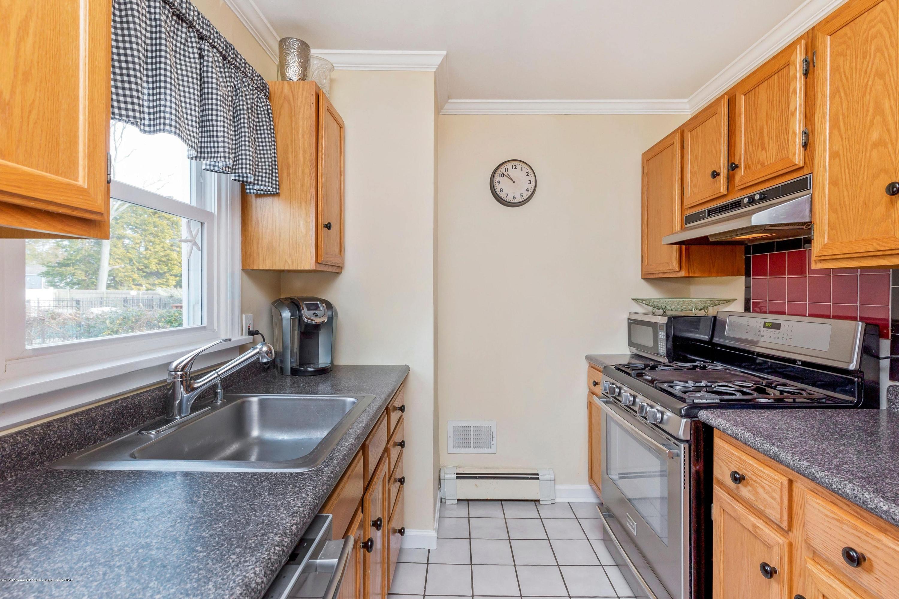 806 Allaire Road Spring Lake Heights, NJ 07762 - Photo 10 of 29 Efficient