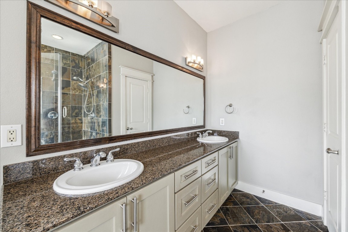 2119 Cohn Street Houston, TX 77007 - Photo 12 of 19