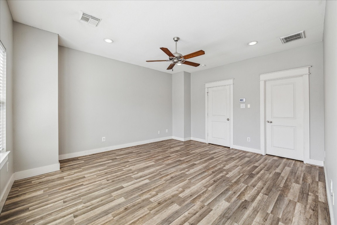 2119 Cohn Street Houston, TX 77007 - Photo 10 of 19