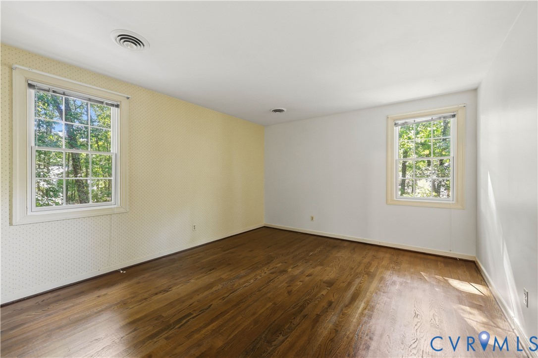 2725 Queenswood Road Midlothian, VA 23113 - Photo 15 of 17 Hardwood flooring and large closet.