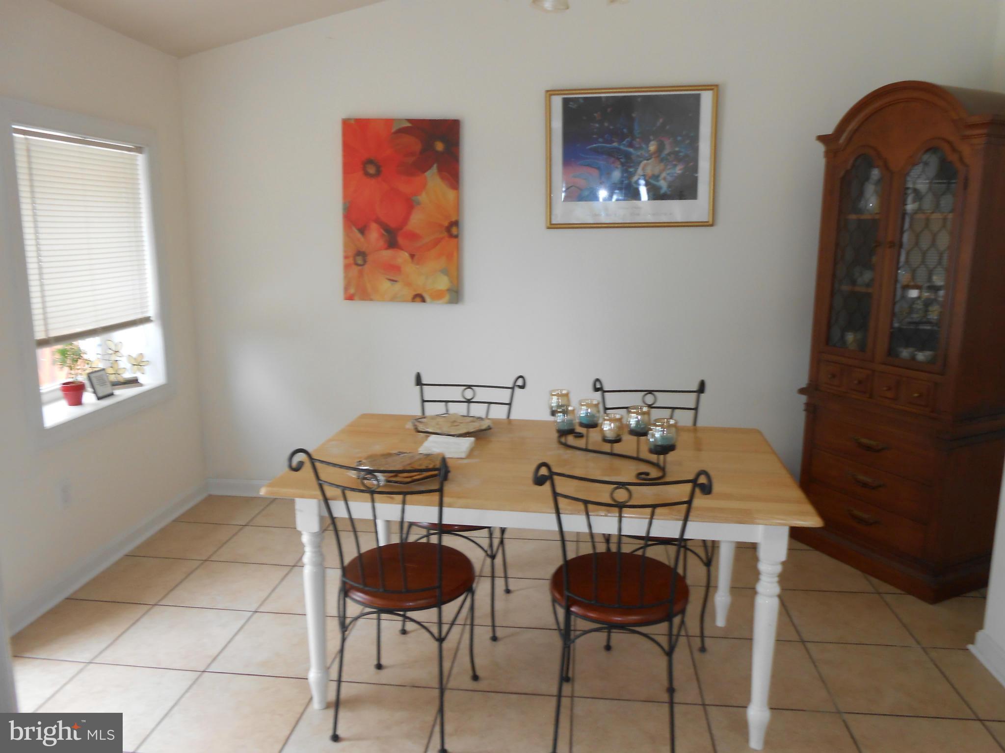 17610 Homewood Road Hagerstown, MD 21740 - Photo 11 of 26 Dining Room