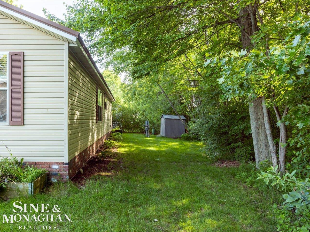 127 Hidden Spring Fort Gratiot, MI 48059 - Photo 3 of 15