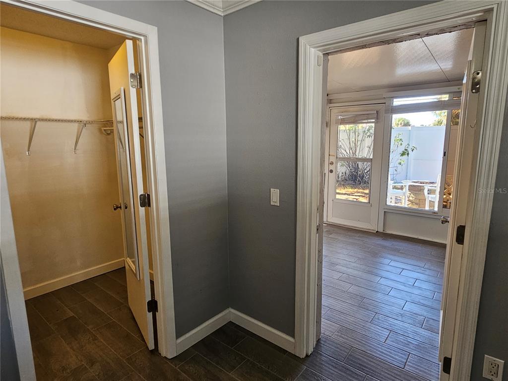 272 Loyola Road Venice, FL 34293 - Photo 30 of 45