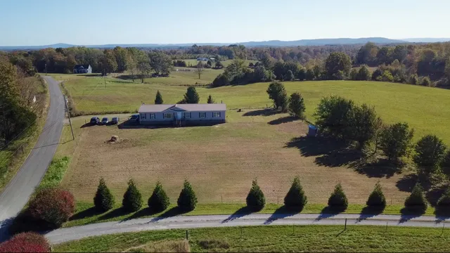 $255,000 | 450 Obie Adcock Road, Smithville, TN 37166