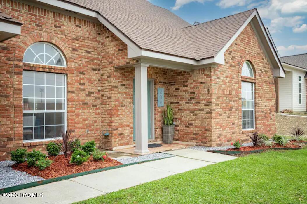 204 Student Lane Lafayette, LA 70508 - Photo 5 of 33