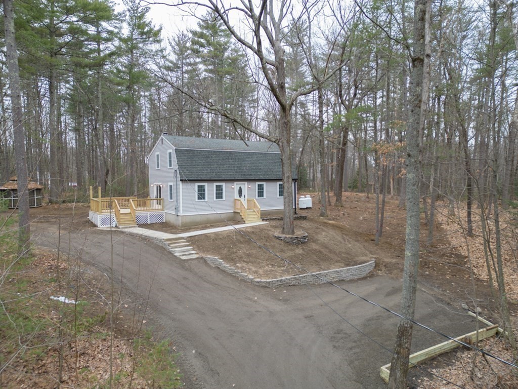 31 Turner Road Townsend, MA 01469 - Photo 27 of 38 a view of a basketball court